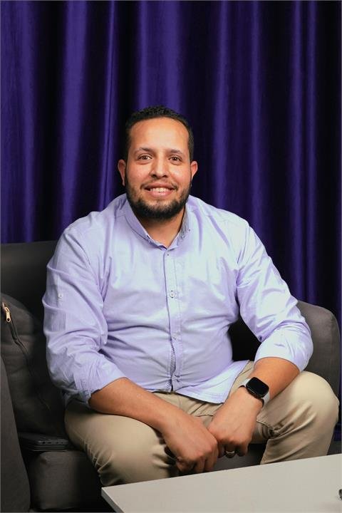 المدرب
